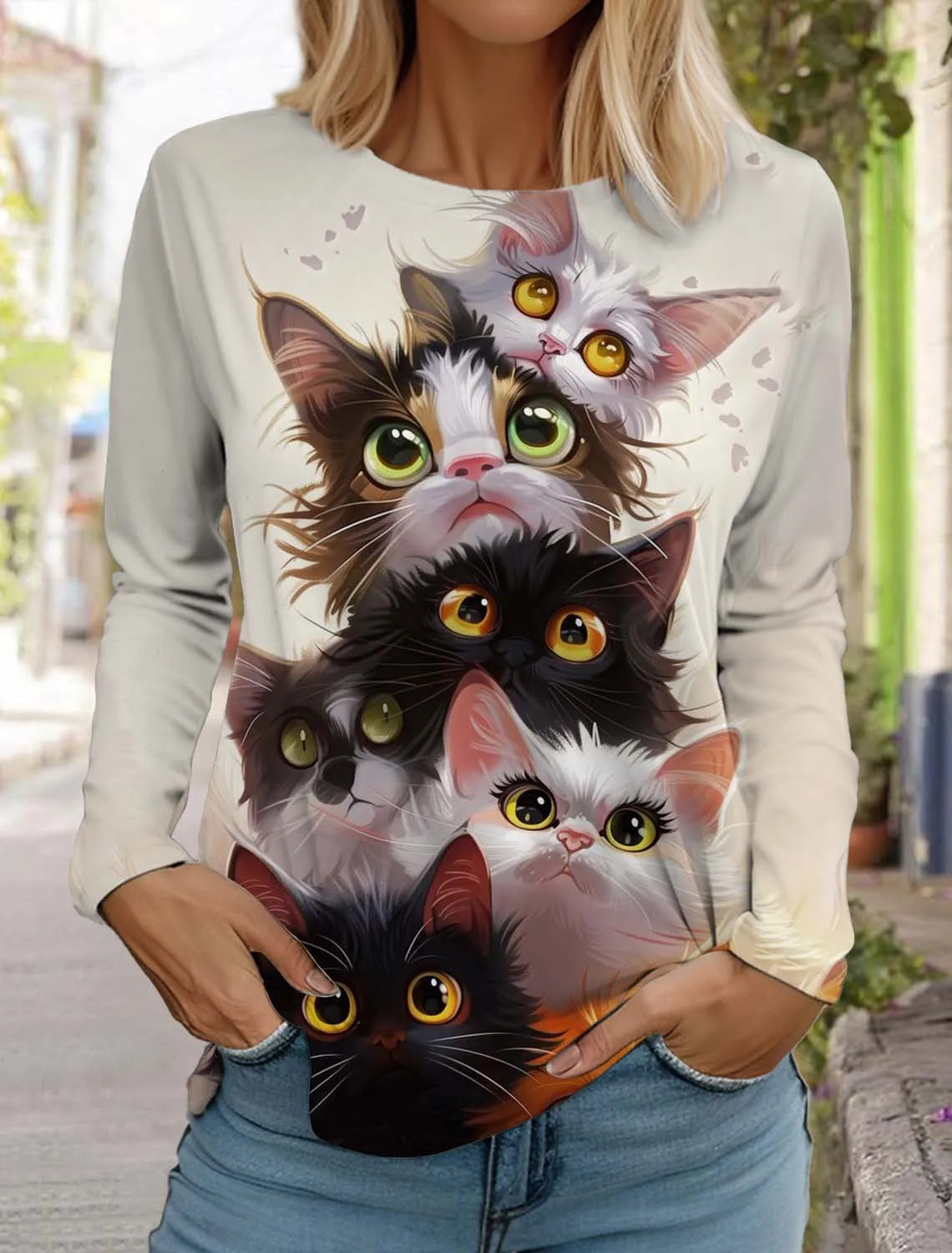 Cute Cat Women's Long Sleeves T-Shirt Round Neck
