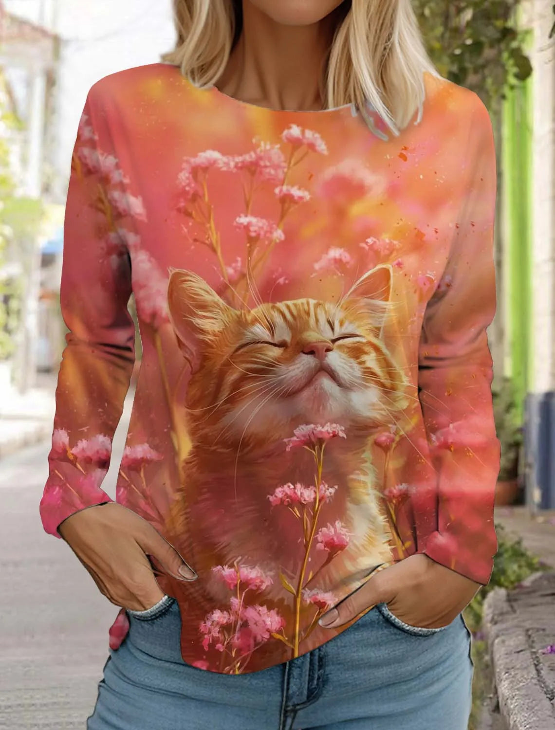 Cute Cat Women's Long Sleeves T-Shirt Round Neck