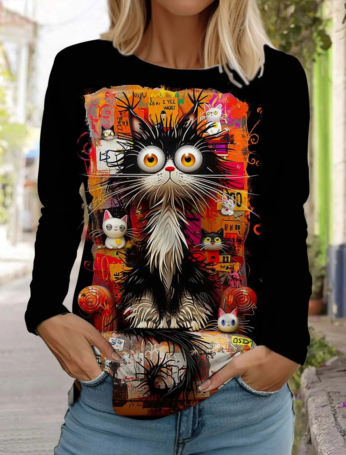 Cute Cat Women's Long Sleeves T-Shirt Round Neck